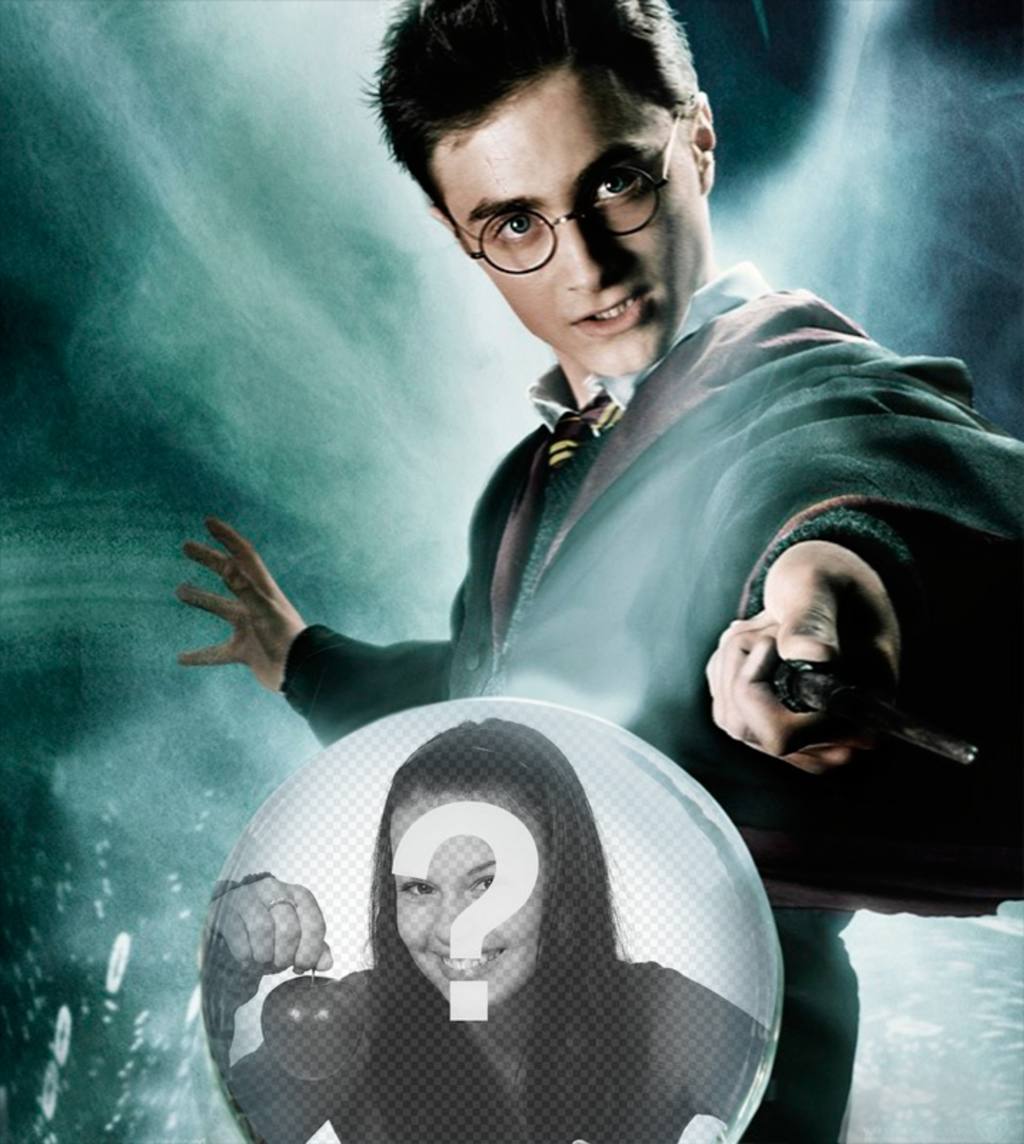 Fotomontage von Harry Potter mit einer Kristallkugel ..